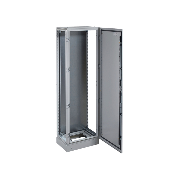 Samostojeći metalni ormar sa postoljem i montažnom pločom, dimenzija 1900x600x400mm