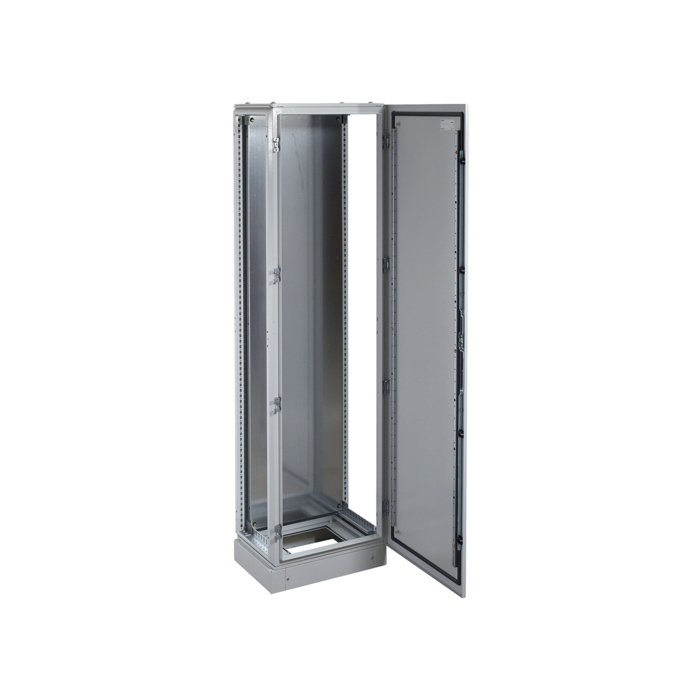 Samostojeći metalni ormar sa postoljem i montažnom pločom, dimenzija 2100x600x400mm