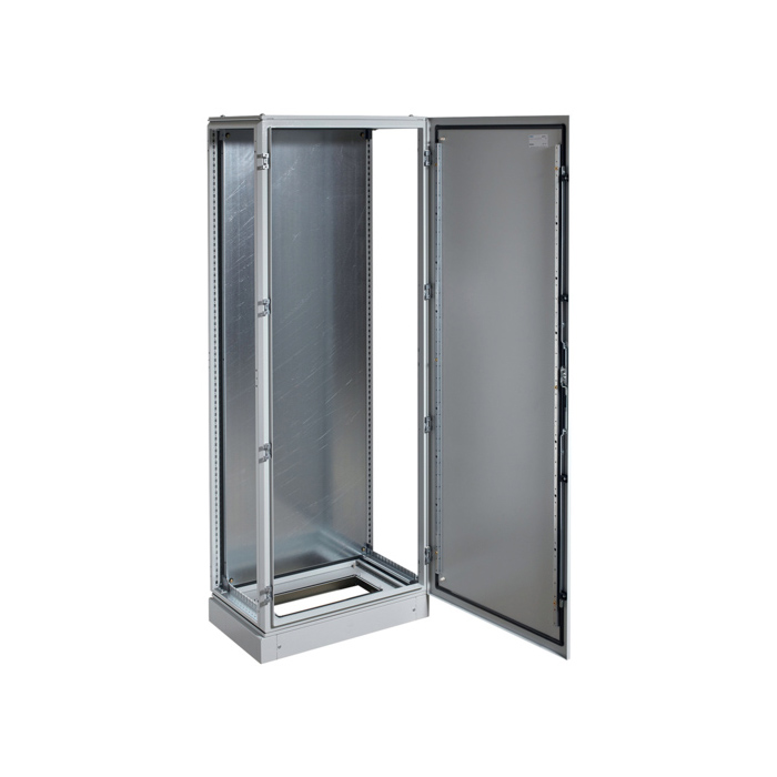 Samostojeći metalni ormar sa postoljem i montažnom pločom, dimenzija 2100x600x500mm